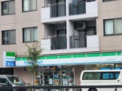 ファミリーマート 上馬交差点前店