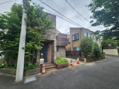 清潔感のあるデザインで、どなたにも好まれる外観です。