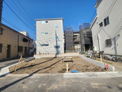 仲六郷3丁目　南西角地！新築戸建